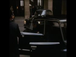 SYND 13-3-73 FOREIGN MINISTER MADAME BINH ARRIVES AT FRENCH FOREIGN MINISTRY News Clip