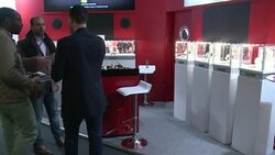 VOICED : Relojes inteligentes pisan fuerte en 2015 News Clip