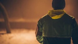 Exercising on a cold winter evening Stock Footage