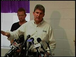 WRAP 25 dead in US mine blast, worst since 1984, reax; CEO s''bte News Clip