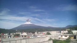 MexicoÃ¢Â€Â™s Popocatepetl volcano erupts ash and gas Instructional Video