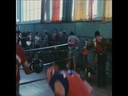SYND 4 6 76 WORLD MIDDLEWEIGHT BOXING CHAMPION MOZON IN TRAINING IN BUENOS AIRES News Clip
