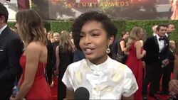 Kristen Bell, Anna Chlumsky, more discuss Emmy gowns News Clip