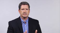 WHAT ARE WAYS IN WHICH PEOPLE CAN VIEW THE SOLAR ECLIPSE SAFELY? Instructional Video