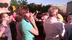 King Albert abdicates, allowing his son Philippe to take the throne, atmosphere, vox pops News Clip