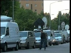 WRAP Model to testify at war crimes trial, exteriors ADDS arrival Instructional Video