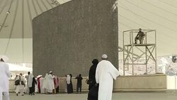 CLEAN : Hajj pilgrims in Mina for stoning the devil rite News Clip