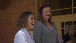 America Ferrera and Amber Tamblyn campaign for Hillary Clinton at Phoenix College News Clip