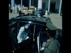 SYND 20 11 76 AMIN VISITS MOSQUE WITH PRESIDENT NIMEIRY News Clip