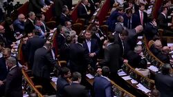 VOICED : Prooccidental Volodimir Groisman nuevo premier de Ucrania News Clip