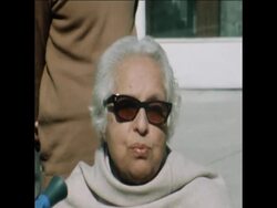 SYND 15 2 77 MRS PANDIT SAYS SHE WILL CAMPAIGN AGAINST HER NIECE MRS GANDHI News Clip