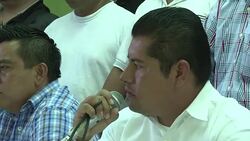 VOICED : Maestros acusan a policia de reprimirlos con balas en Oaxaca News Clip