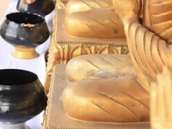 people donating to the image buddha bowl Stock Footage