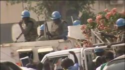 UN troops besieged by Gbagbo supporters, Odinga arrives News Clip