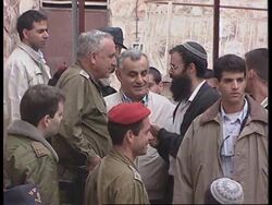 HEBRON: ISRAELI DEFENCE MINISTER YITZHAK MORDECHAI TOURS AREA News Clip