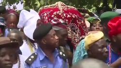 CLEAN : Nigerians look to traditional gods for economic salve News Clip