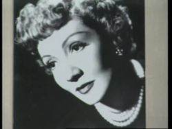 USA: CHRISTIE'S HOLLYWOOD MEMORABILIA AUCTION: OSCAR FAILS TO SELL News Clip