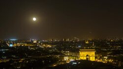 Moonrise over the City and the Arc de Triomphe, Paris, France, Europe - Time lapse Stock Footage
