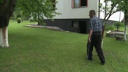 CLEAN : Bosnia floods raise danger of wartime explosives News Clip