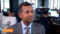 iPhone Users Skew More Toward Consumer Usage: De Silva News Clip