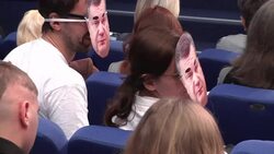 Journalists don masks at news conference to protest govt censorship News Clip
