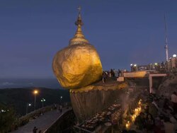 Asia, Myanmar, Kyaiktiyo Pagoda, or Golden Rock, at sunrise Stock Footage