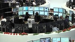 Frankfurt Stock Exchange gets into Christmas spirit News Clip