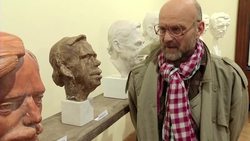 Artists compete to create best bust of late President Havel Instructional Video