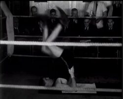 Petersen Prepares For Heavy Battle News Clip