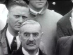 Speech On Homecoming & Buckingham Palace Enthusiasm News Clip