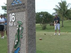 ATMOSPHERE: Golfers Stock Footage