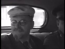 Trotsky arrives in Mexico with wife. With painters Frida Kahlo and Diego Rivera. 1930s. Stock Footage