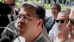 VOICED : Ex-Venezuela VP meets News Clip