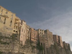MS View of Tyrrhenian coast in old town of Tropea / Tropea, Calabria, Italie Stock Footage