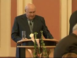 CLEAN: Nobel laureates honour Annie Lennox News Clip