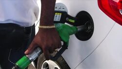 CLEAN : Martinique petrol station owners go on str News Clip