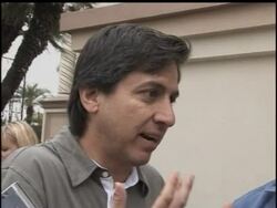 'Everybody Loves Raymond' star Ray Romano and show creator Phil Rosenthal come out to support striking writers in front of the Paramount Pictures lot in Hollywood News Clip
