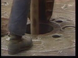 USA: CLINTON DRAWS ATTENTION TO RESCUING OCEAN RESOURCES News Clip