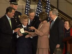 CLEAN: US honors first women Air Force pilots News Clip
