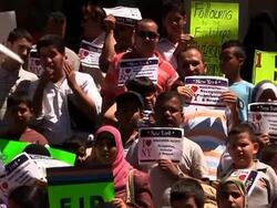 VOICED: US schools ponder Muslim holidays News Clip