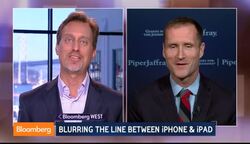 What to Expect From the New iPad News Clip