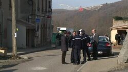 CLEAN : France urges people not to turn News Clip