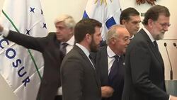 CLEAN : Spain and Uruguay demand political agreement and elections News Clip
