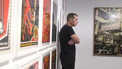 CLEAN : Obama artist unveils murals and large exhibition in Hong Kong News Clip