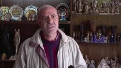 CLEAN : Attacks keep millions away from famed Egypt tourist sites News Clip