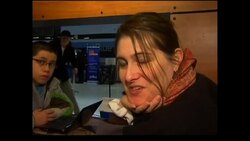 +4:3 Snow storm leaves airline travellers stranded, airports News Clip