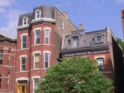 MS Wicker Park neighborhood day Stock Footage