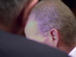 Gerrie Nel Talking To Barry Roux News Clip