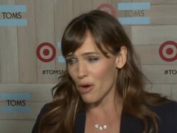 INTERVIEW - Jennifer Garner at TOMS For Target Launch Event Stock Footage