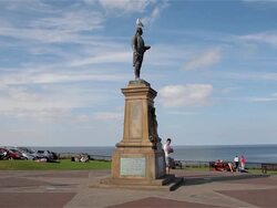 CAPTAIN COOK MONUMENT STATUE Stock Footage